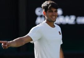 Alcaraz survives Wimbledon scare, Sabalenka serene, but others feel the heat