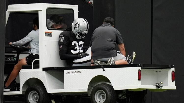 Source – Raiders S Lonnie Johnson Jr. has broken leg Source – Raiders S Lonnie Johnson Jr. has broken leg