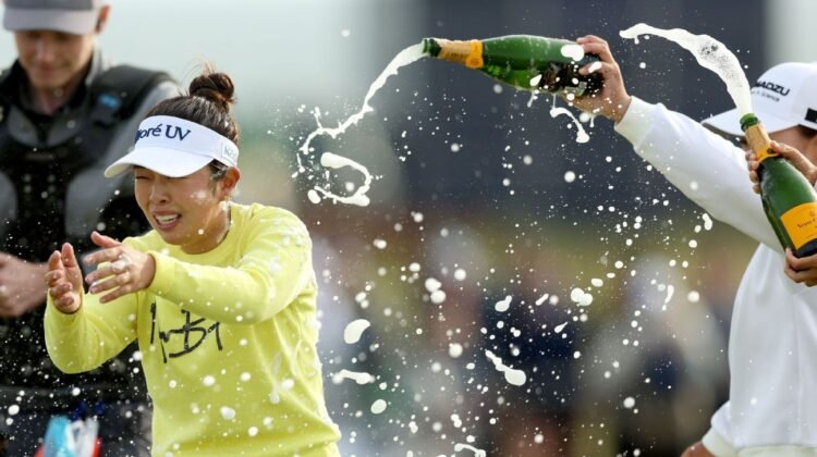 Miyu Yamashita wins Women’s Open for first major title Miyu Yamashita wins Women’s Open for first major title