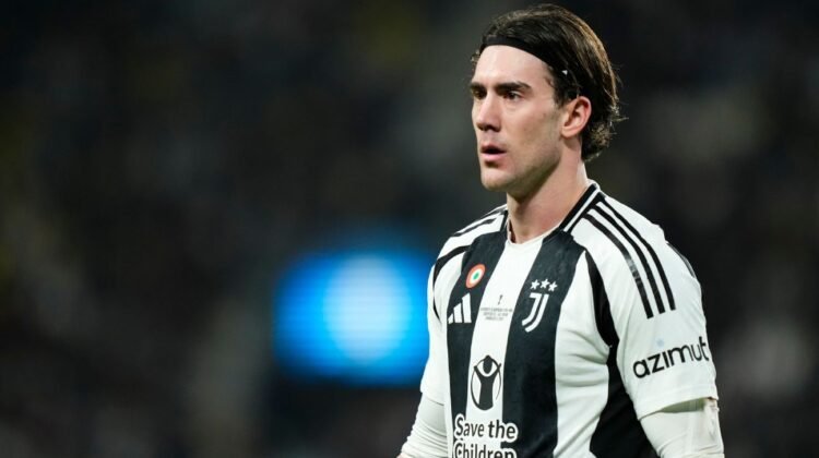 Transfer rumors, news: Vlahovic offered to Man United amid Sesko pursuit