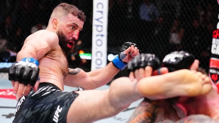 UFC Fight Night: Expert picks, best bets for Dolidze vs. Hernandez