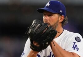 Kershaw, Dodgers best Scherzer, Jays in duel of 3,000-K greats