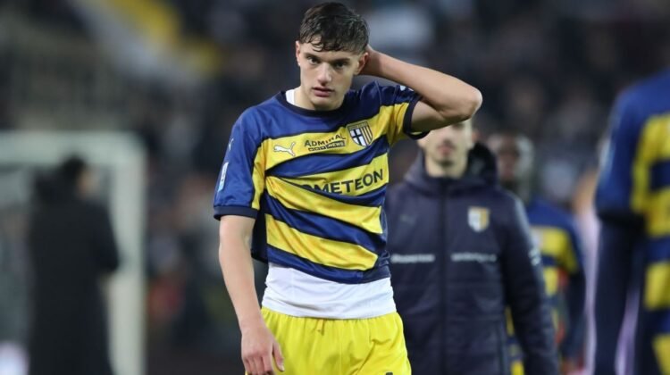 Transfer rumors, news: Milan clubs battle Liverpool for Leoni Transfer rumors, news: Milan clubs battle Liverpool for Leoni