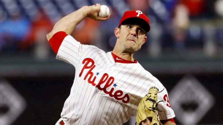 Phillies call up 40-year-old reliever David Robertson