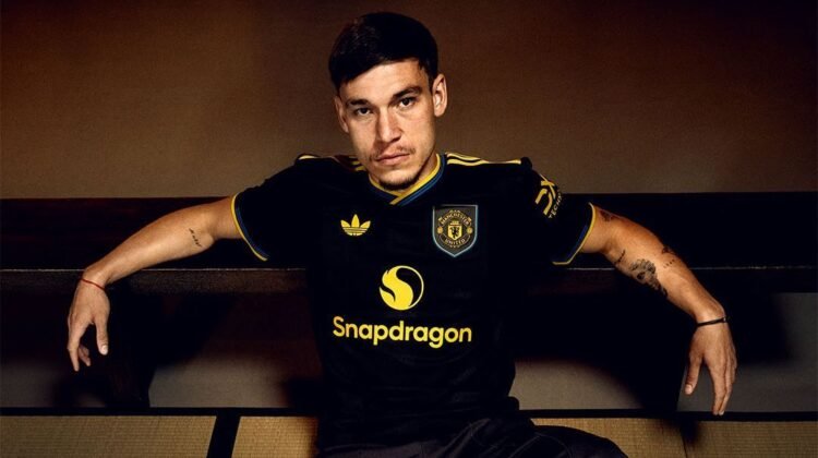 Man United remake ‘Cantona kung fu kit’ as 2025-26 third jersey