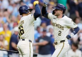 Brewers hammer Paul Skenes, Pirates as win streak reaches 11