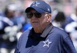 Cowboys’ Jerry Jones says ‘no tumors’ after stage 4 melanoma