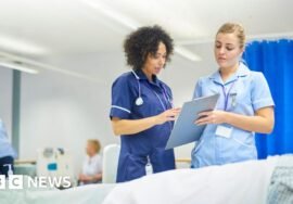 Expectant mothers encouraged to use ‘vital’ NHS service