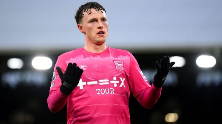 Wrexham sign Wales striker Broadhead for reported record fee Wrexham sign Wales striker Broadhead for reported record fee