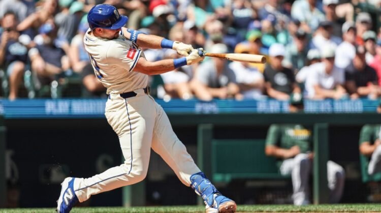 Cal Raleigh hits 48th, 49th HRs to set MLB record for catchers Cal Raleigh hits 48th, 49th HRs to set MLB record for catchers