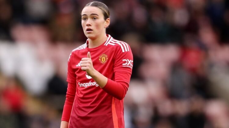 Transfer rumors, news: Man City to move for United’s Clinton Transfer rumors, news: Man City to move for United’s Clinton