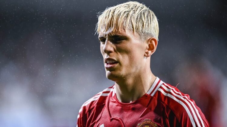 Transfer rumors, news: Man Utd set Garnacho fee for Chelsea move at £50m Transfer rumors, news: Man Utd set Garnacho fee for Chelsea move at £50m