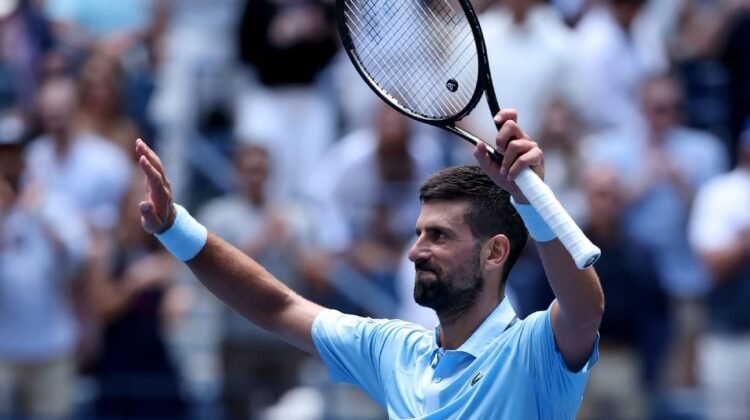 Novak Djokovic back in US Open 3rd round after sluggish start Novak Djokovic back in US Open 3rd round after sluggish start
