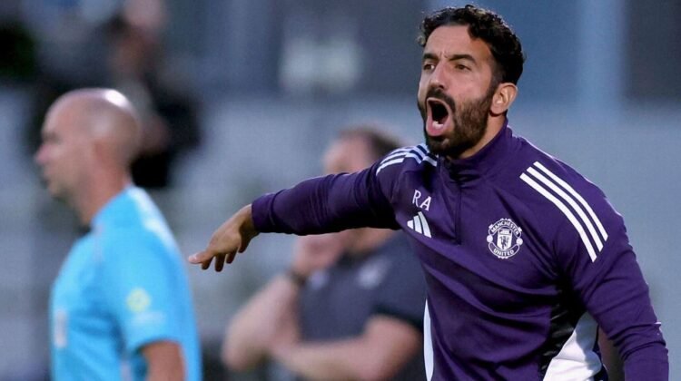 Amorim slams Man United players after shock loss to Grimsby Amorim slams Man United players after shock loss to Grimsby