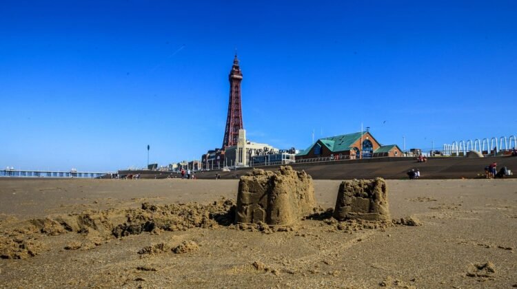 Holidays are a ‘valued and realistic’ part of later life, says pensions body Holidays are a ‘valued and realistic’ part of later life, says pensions body