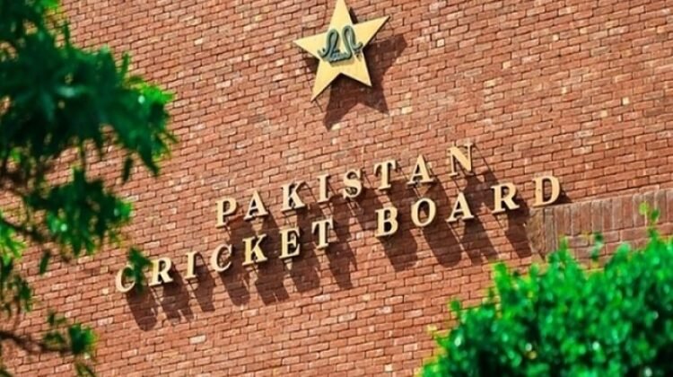 PCB grants central contracts and salary boost to women cricketers PCB grants central contracts and salary boost to women cricketers
