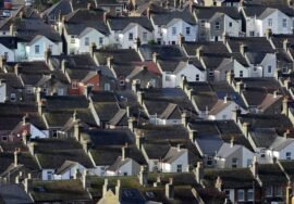 Flow of fresh homes to rent ‘shrinks at fastest rate since 2020’