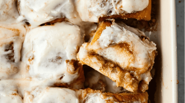 Easy Hawaiian Roll Cinnamon Rolls (Viral TikTok Hack Easy Hawaiian Roll Cinnamon Rolls (Viral TikTok Hack