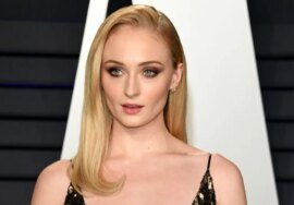 Sophie Turner claps back at mom-shamers after Oasis concert photos