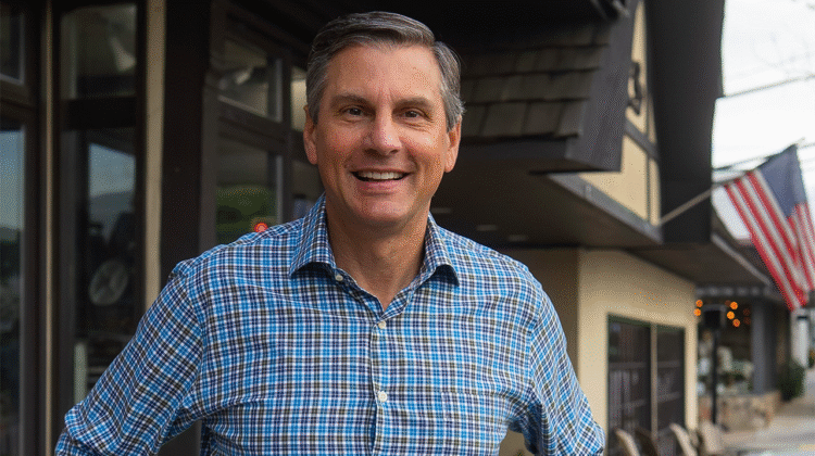 Former football coach Derek Dooley announces Georgia Senate bid for 2026