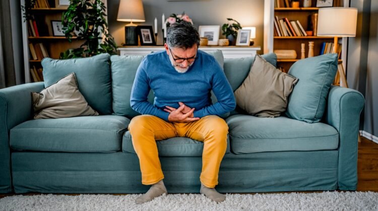 4 hidden warning signs of colorectal cancer you should never ignore 4 hidden warning signs of colorectal cancer you should never ignore