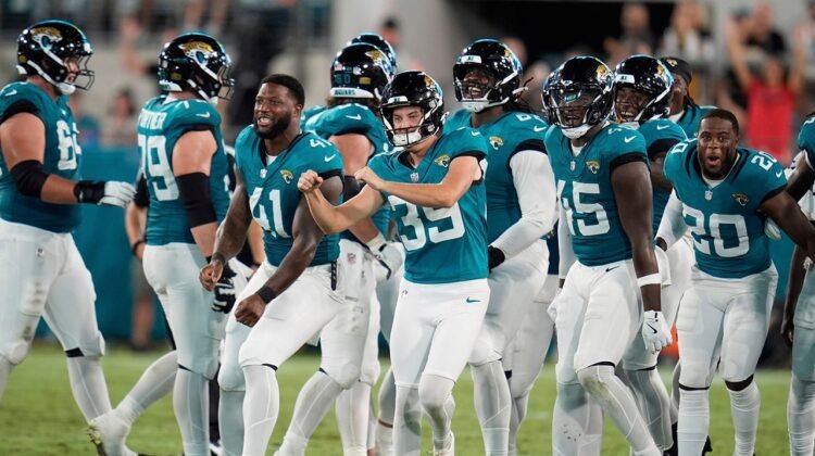NFL preseason: Jaguars’ Cam Little hits 70-yard field goal NFL preseason: Jaguars’ Cam Little hits 70-yard field goal