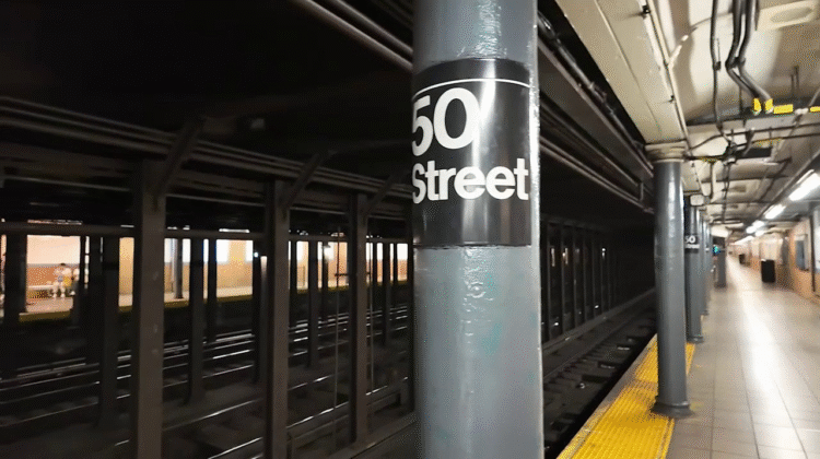 Man pushed onto train tracks at Midtown subway station in New York, police say Man pushed onto train tracks at Midtown subway station in New York, police say