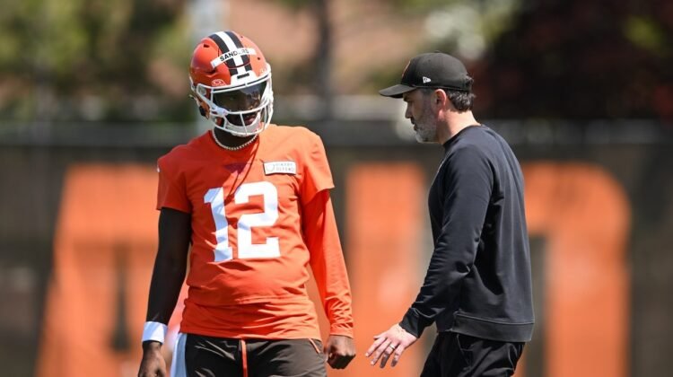 Browns coach Kevin Stefanski unclear on Shedeur Sanders’ role after debut Browns coach Kevin Stefanski unclear on Shedeur Sanders’ role after debut