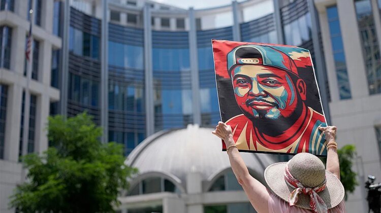 Abergo Garcia to appear at ICE office in Baltimore amid fears of Uganda deportation Abergo Garcia to appear at ICE office in Baltimore amid fears of Uganda deportation