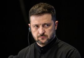 Zelenskyy says Ukraine will not ‘gift’ land to Moscow ahead of Trump-Putin talks