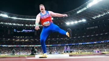 Ryan Crouser, U.S. mixed relay claim golds at worl…