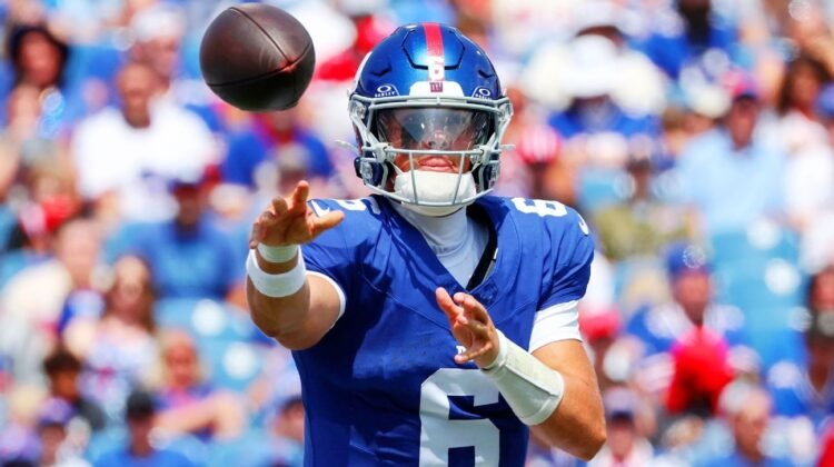 Sources: Giants to bench QB Russell Wilson, start Jaxson Dart