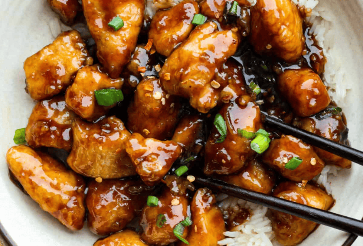One Pan General Tso’s Chicken (30 Minute Dinner)