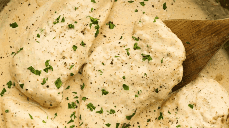 Cream Cheese Chicken Recipe (Easy One-Pan Dinner) Cream Cheese Chicken Recipe (Easy One-Pan Dinner)