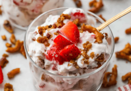 Strawberry Crack Pretzel Salad Recipe (Easy Version)