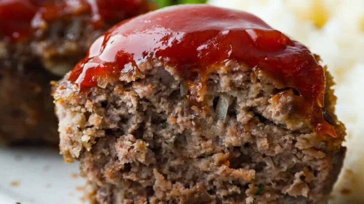 Mini Meatloaf Muffins | The Recipe Critic Mini Meatloaf Muffins | The Recipe Critic