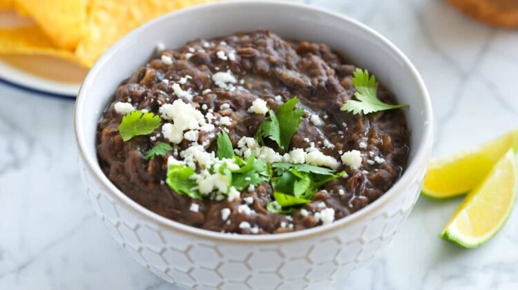 Refried Black Beans Recipe (Better than Store-Bought) Refried Black Beans Recipe (Better than Store-Bought)