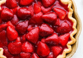 Fresh Strawberry Pie (Quick and Easy!)