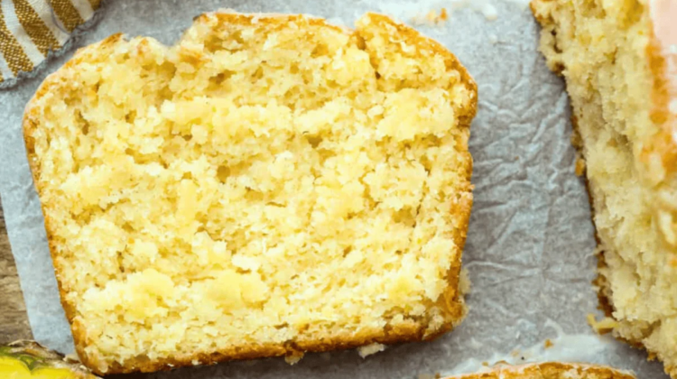 Soft and Moist Glazed Pineapple Bread Soft and Moist Glazed Pineapple Bread