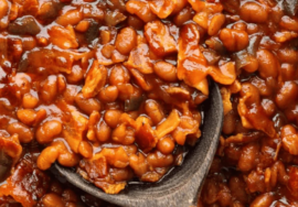Easy Baked Beans with Bacon and Brown Sugar
