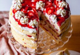 strawberry chiffon shortcake, perfected – smitten kitchen